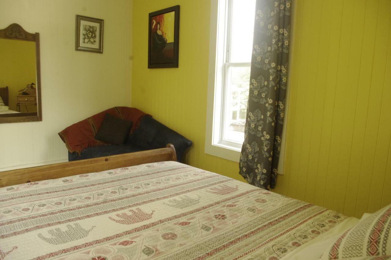 Gite Au Pied Des Appalaches Sainte-Sophie-D'Halifax Exterior foto